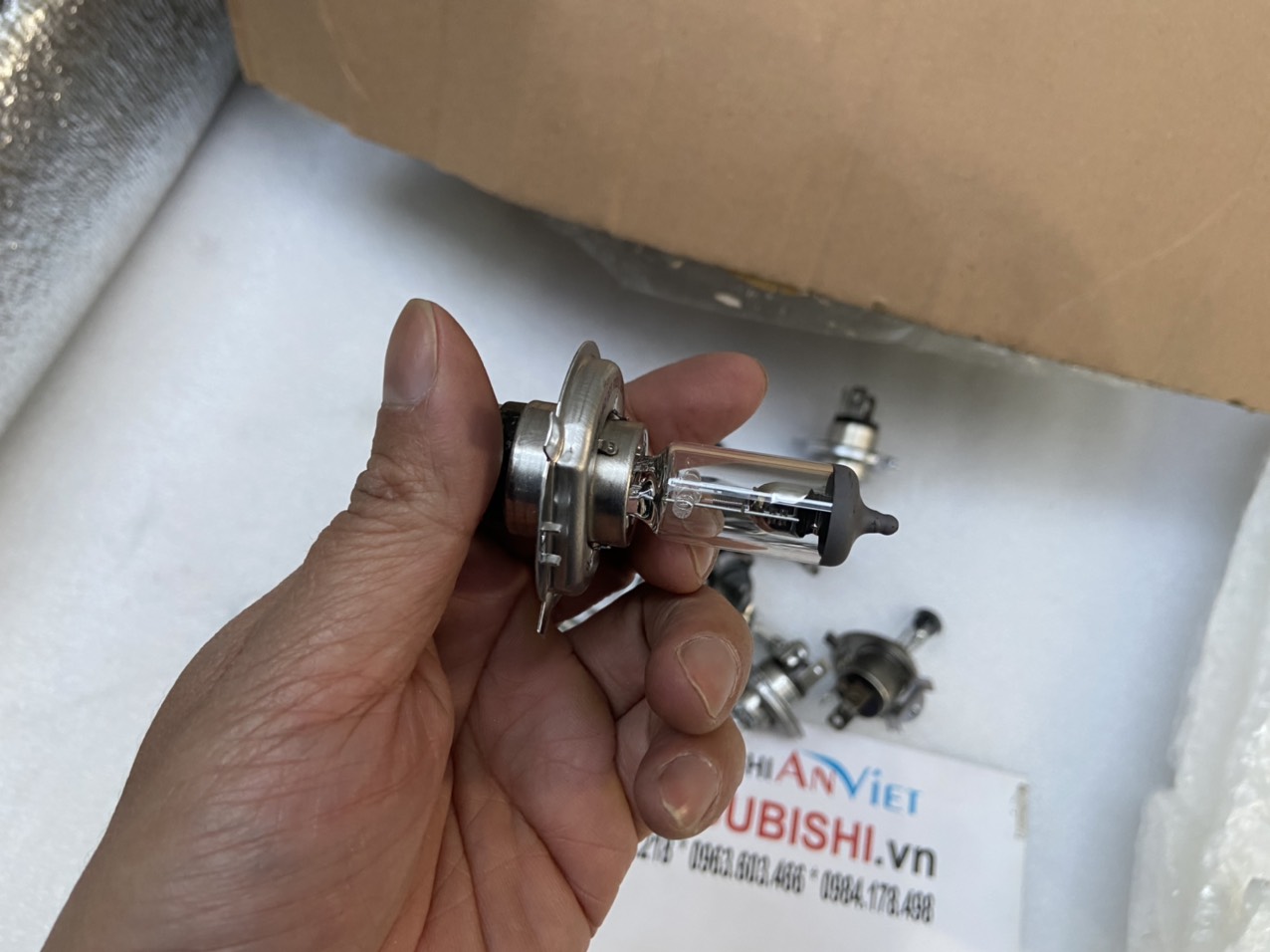 Bóng đèn pha xe Honda